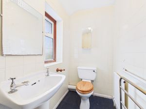 Shower Room- click for photo gallery